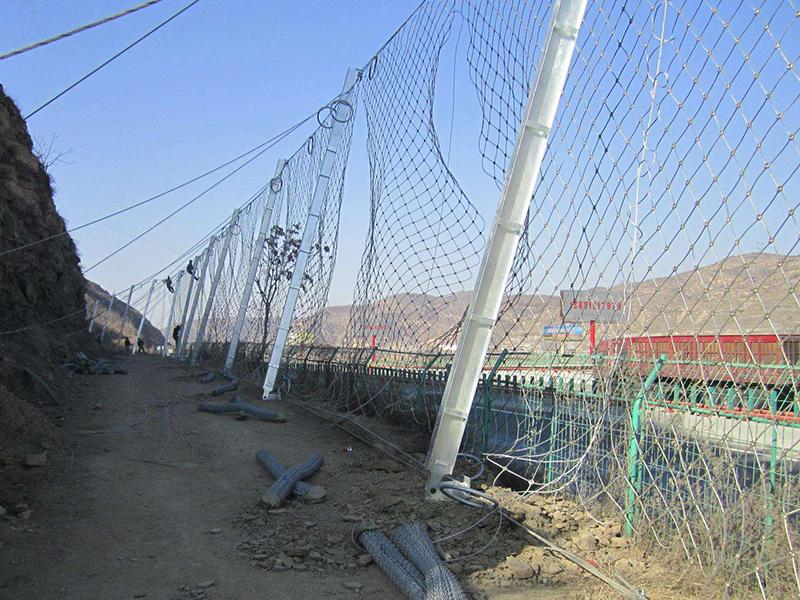 新疆被动防护网