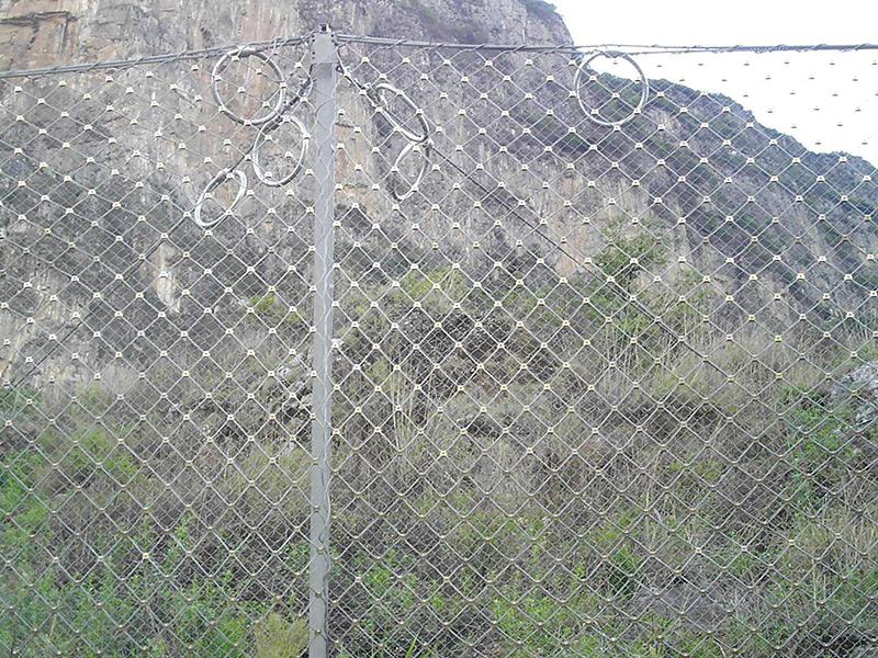 伊春柔性边坡防护网