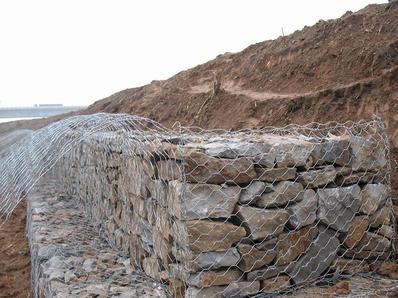 内蒙古河堤石笼网
