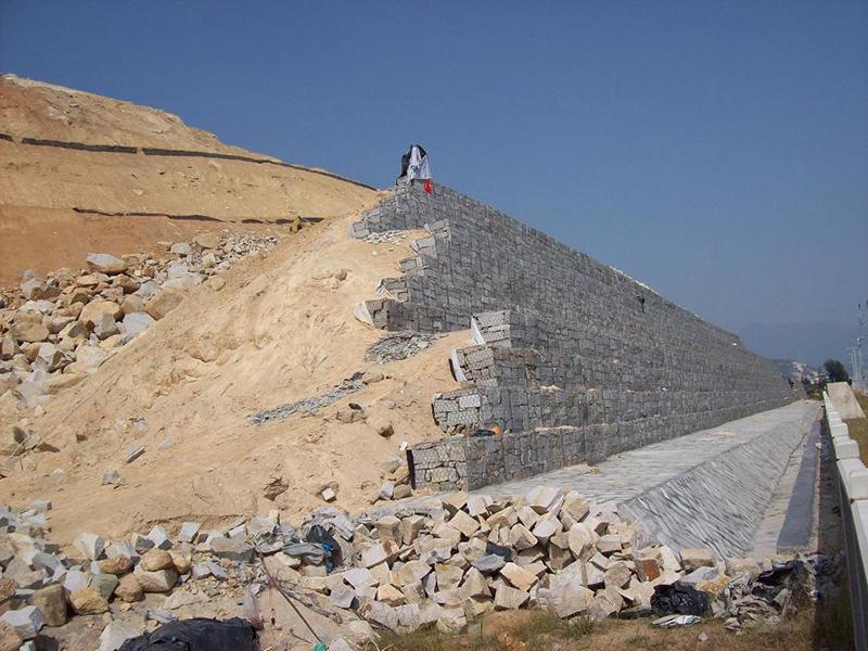 赤峰护坡雷诺护垫