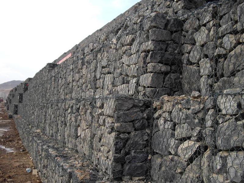 营口石笼网挡墙